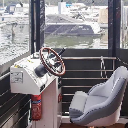 Botel 1 Bedroom Awesome Ship In Brandenburg 3*